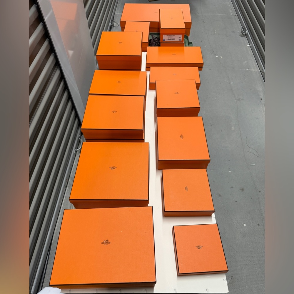 Genuine Hermes empty boxes
(please read description before you purchase)